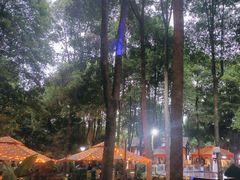 -二荆条·蜀鲜汇城市森林火锅