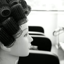 -意廊 Hair Salon