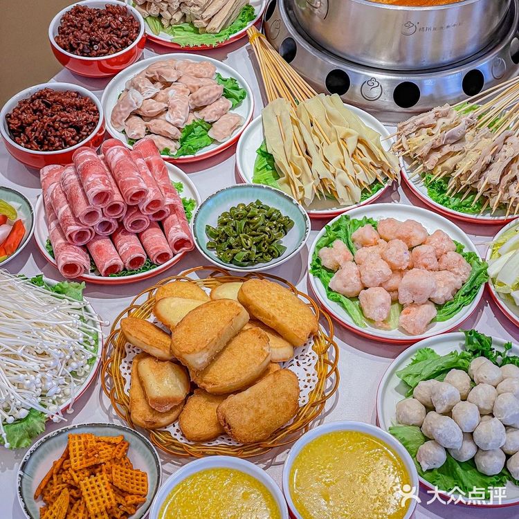 西安人熟悉的老味道[爱心]让人上瘾的豆皮涮牛肚