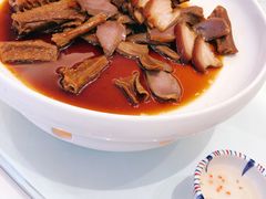 -千灯盛汇·头牌粤菜(致越优城店)