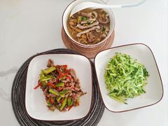 -鲸鱼妈妈月嫂/育婴师定制