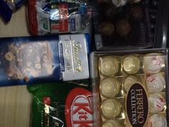 -华润万家(M2香港名都店)