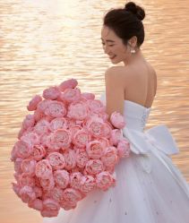 -拾年·定制婚纱摄影