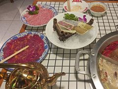 -山悦里 山野·鲜火锅(罗斯福广场店)