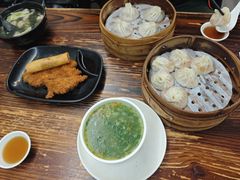 -莱莱小笼·乔艾