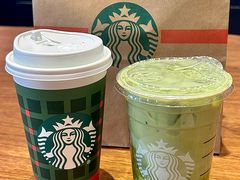 -星巴克(西安益田假日世界店)