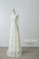 -Lady  Jane高端婚纱礼服馆