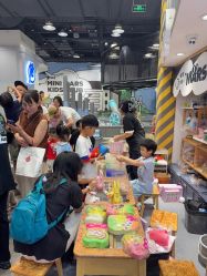 -MINI MARS 脚下的城市乐园·餐饮·派对(静安江宁店)