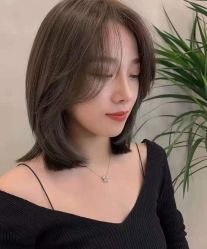 -镁连社·美联社