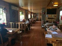 大堂-严记小天府酸菜鱼(西四路店)