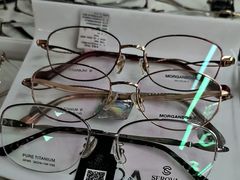 -华彬眼镜专业渐进配镜(潘家园店)
