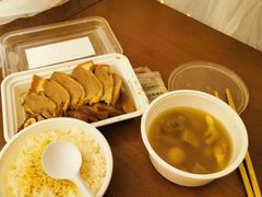 -狮头牌卤味研究所·卤味饭(花城汇南区店)