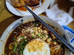 -丁丁猫重庆小面(徐州路店)