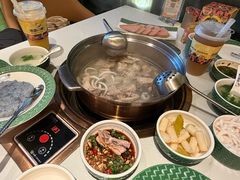-润园四季椰子鸡火锅(卓越INTOWN店)
