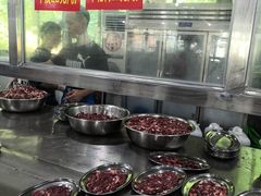 -五洞培记山庄·鲜牛肉火锅