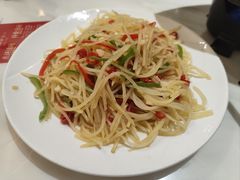 酸辣土豆丝-培万河间驴火•驴肉火锅(东平店)