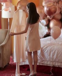 -艾朵婚纱