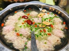 老街汽锅肉丸-老街鱼嘴巴(坡子街老店)