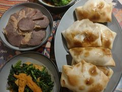 -汗腾格里·风味餐厅(新疆驻京办店)