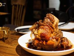 -阿里家·新疆烤肉酒場 by MIG