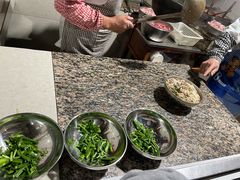 -正宗杨记普洱酸醋米线(总店)