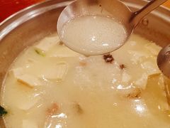 -正能量脆肉鲩火锅