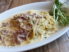 -玛格萝妮(汇智国际商业中心店)