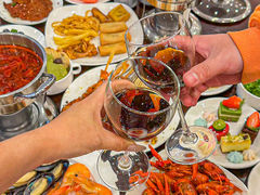 -西安绿地假日酒店
