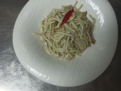-粤凤佬