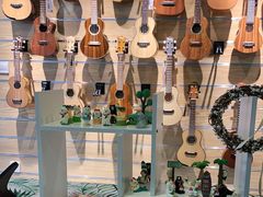 -WithU悠弦时光·尤克里里之家ukulele(宽窄巷子店)