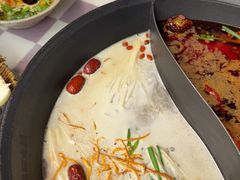 -赵美丽·重庆社区火锅·直营店(火车东站·中豪国际店)