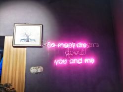 -MOVAN  HAIR莫凡匠人发型屋