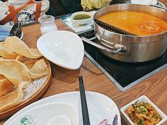 -樾餐厅泰式海鲜火锅(民歌湖店)