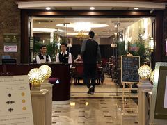 -嘉瑞酒店有限公司