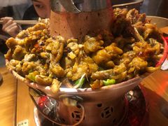 -炉小二铜锅牛蛙•川湘菜(三里屯店)