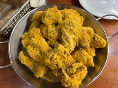 -BHC炸鸡(明洞总店)