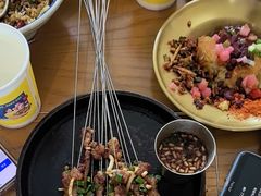 -包整·丝娃娃(一览甲秀楼风景店)