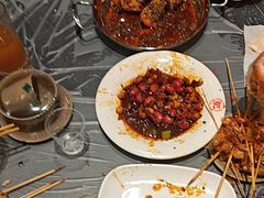 -肥肥虾庄·金牌油焖大虾(杨园滨江时代walk店)
