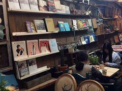 -懒鱼时光馆(沙坪坝店)