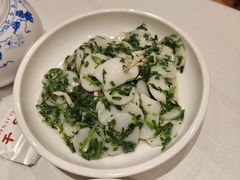 荠菜肉丝炒年糕-老吉士酒家(天平路店)