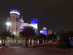-万绿园