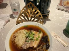 -松鹤面馆·古法焖肉面(观前店)