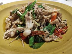 普洱小炒鸡肉-半山腰·云南菜(侨福芳草地店)