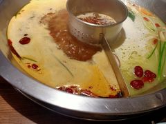 -佬土鹅肠火锅(解放路店)