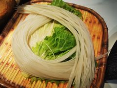 海南粉-椰子湾·海南火锅·糟粕醋·椰子鸡(正大广场店)