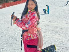 -鳌山滑雪度假区