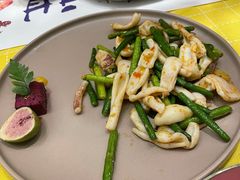 蒜香鱿鱼-甜阿姨·天台花园私房菜(万松园店)