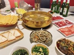 -食潮汕头鲜牛馆(望京保利店)