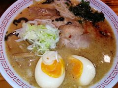 黑麻油豚骨拉面-老龙亭拉面店