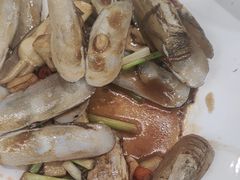 -胖大嫂渔家排档(半边山店)